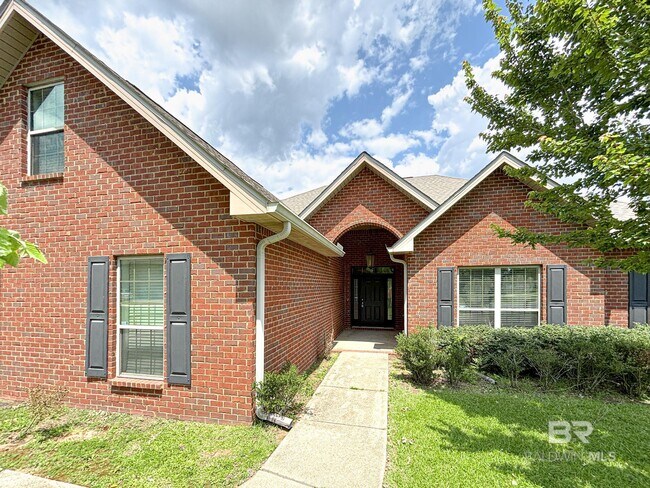 Foto del edificio - 24119 Weatherbee Park Dr