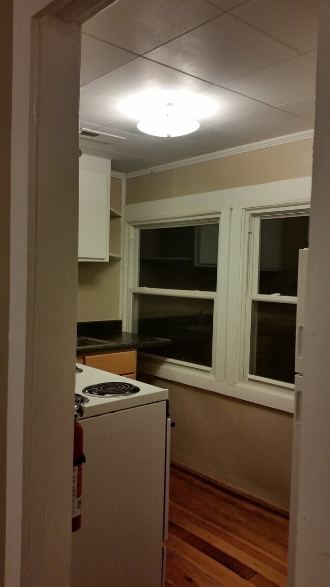 Foto del edificio - 414 Perrin St