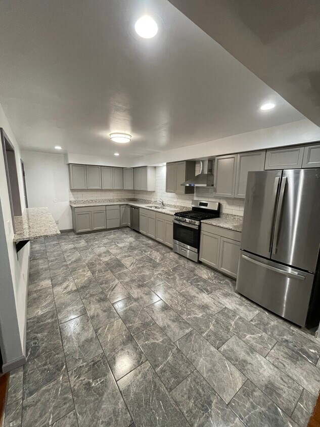 Foto principal - 3422 Vestal Rd
