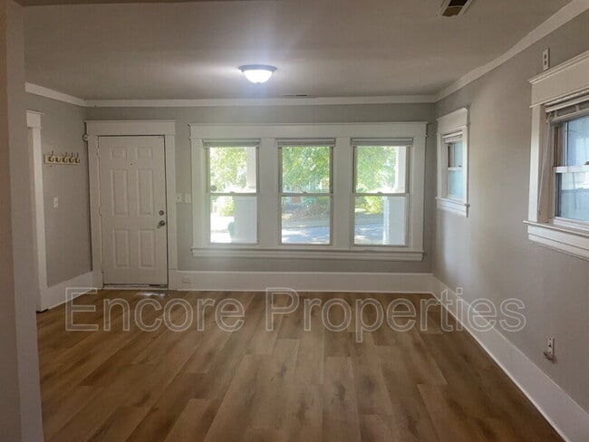 Foto del edificio - 603 Hawthorne Ave