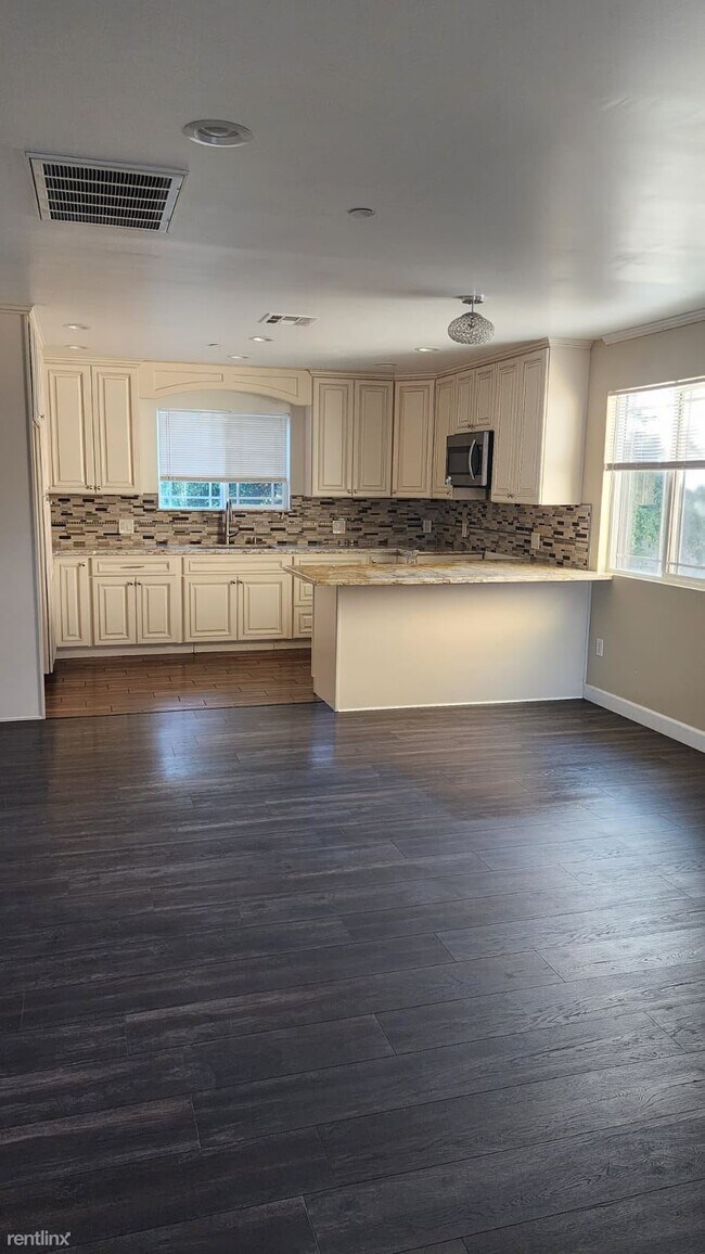 Building Photo - 2 br, 2 bath House - 9524 Friendship Ave