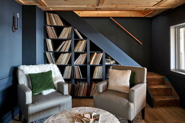 Building Photo - 33 Chem. des Sittelles