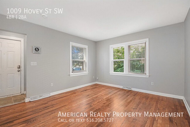 Foto del edificio - 1009 Hovey St SW