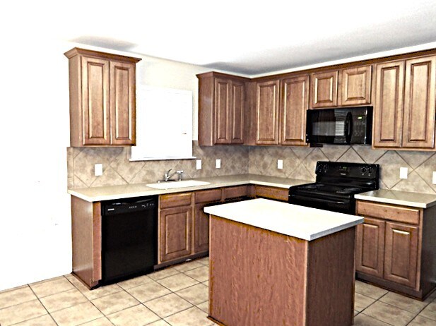 Building Photo - 922 Magnolia Hl