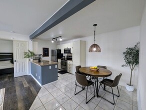 Building Photo - 68-3883-3883 Lua Kula St