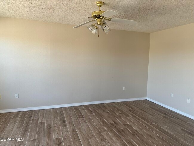 Foto del edificio - 6228 Antelope Ct