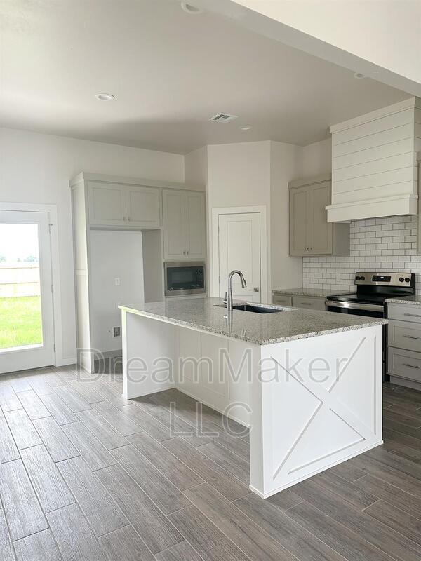 Foto del edificio - 900 Apple Blossom Way