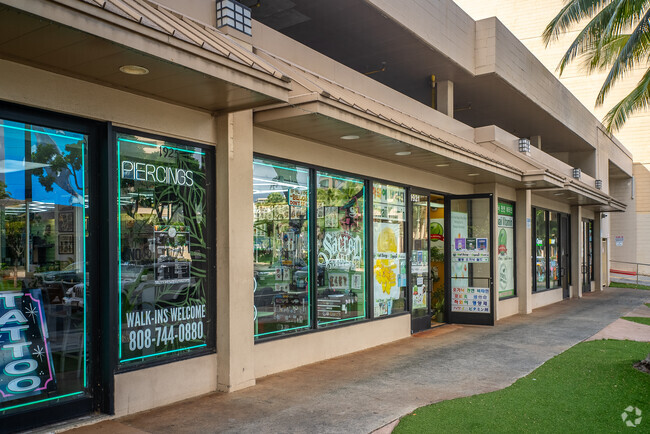 Building Photo - Waikiki Pavilion