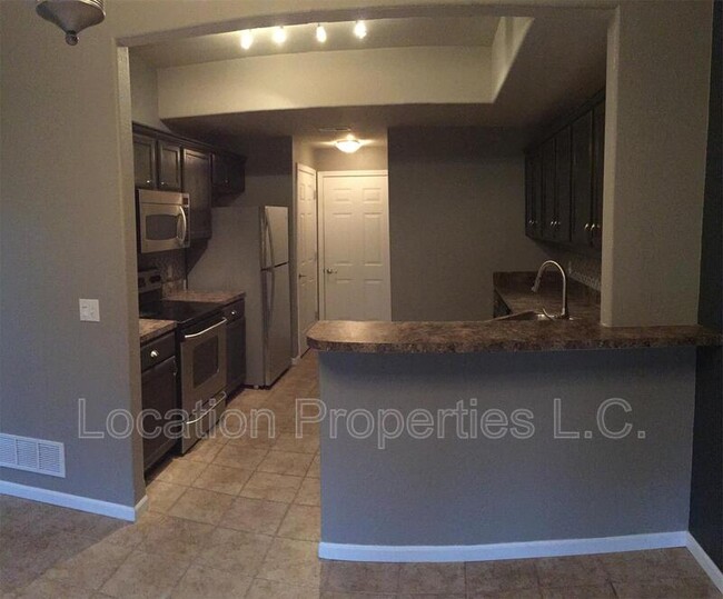Building Photo - 5120 Veronica Dr