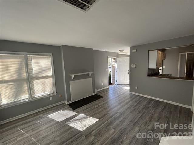 Building Photo - 3142 Driftwood Dr