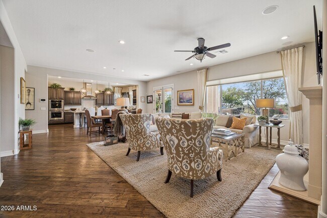 Building Photo - 5907 E Calle de Las Estrellas Rd