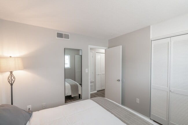 Interior Photo - 901 South Apartments Durham Downtown