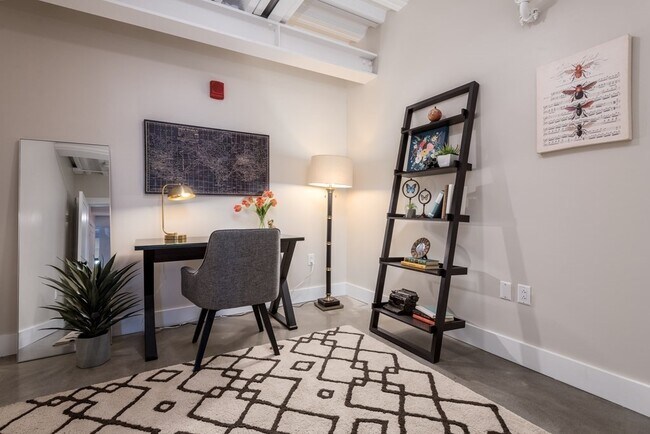 Foto del edificio - 305 Webster Ave