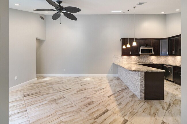 Building Photo - 9713 Boca Gardens Pkwy