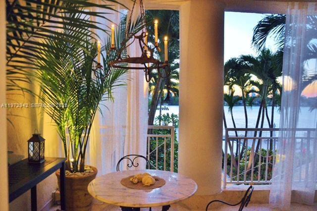 Foto del edificio - 1 Century Ln