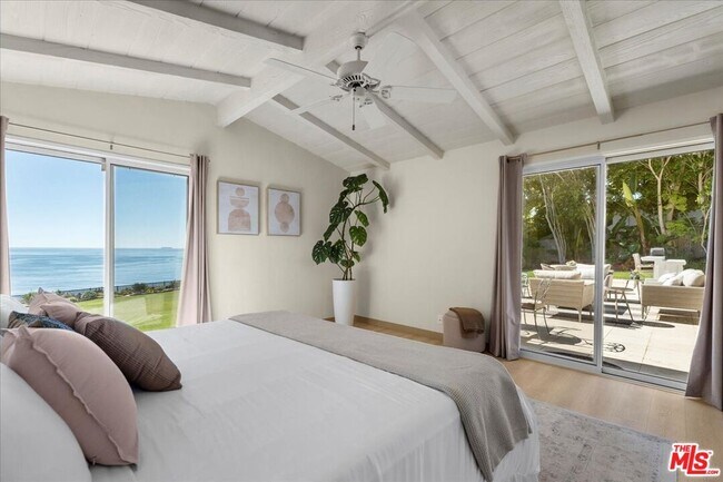 Foto del edificio - 32440 Pacific Coast Hwy