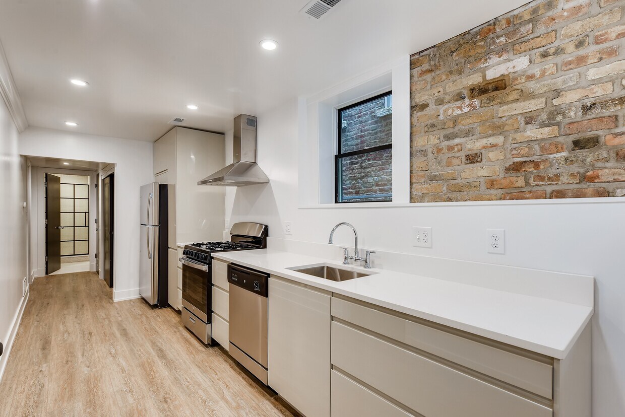Foto principal - 1616 N Cleveland Ave