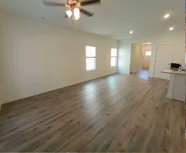 Foto del edificio - 2028 Eaton Pl