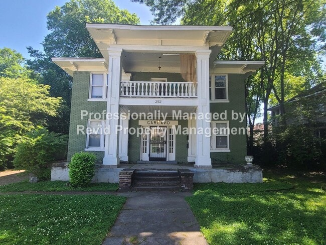 Foto del edificio - Move In Special! First Month Free!