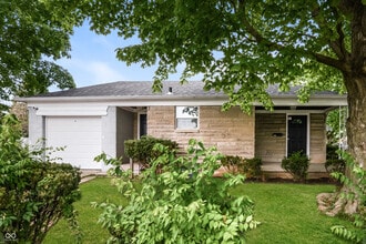 Building Photo - 2804 N Moreland Ave