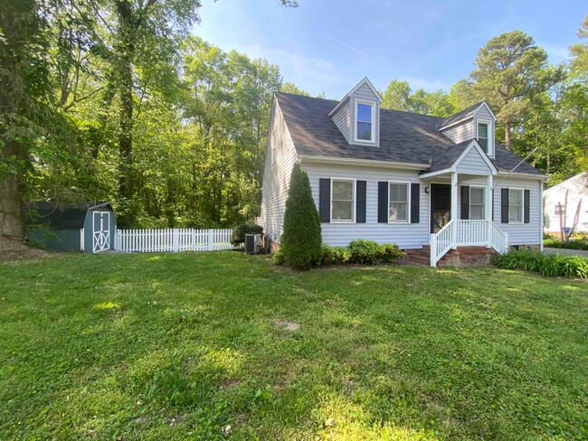 Building Photo - 10051 N Rinker Ct