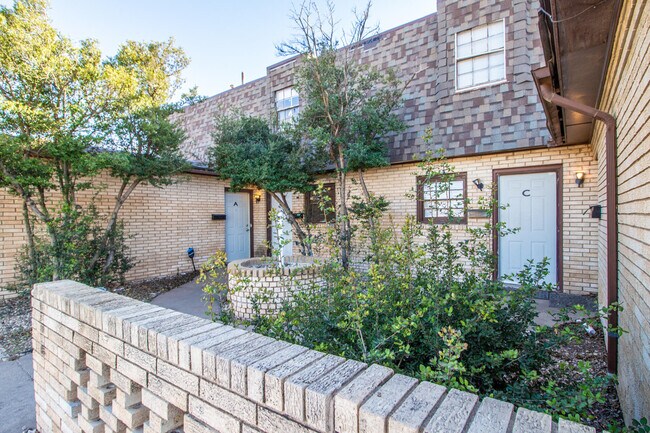 Foto del edificio - 2101 49th St