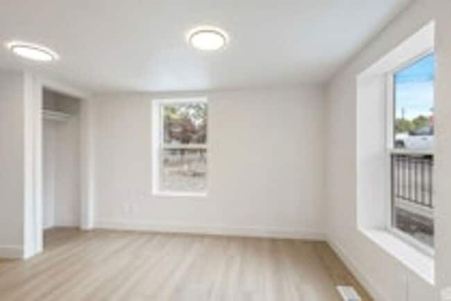 Foto del edificio - 2085 N 900 W