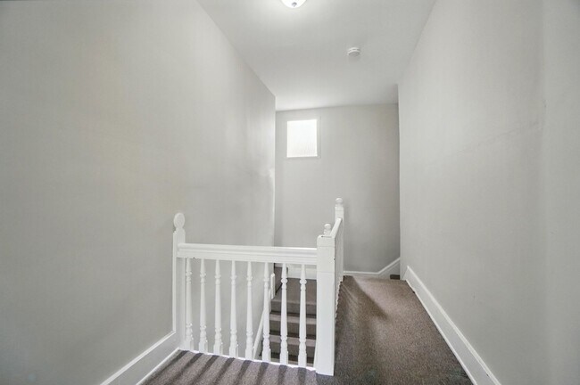 Foto del edificio - 4805 Eastern Ave