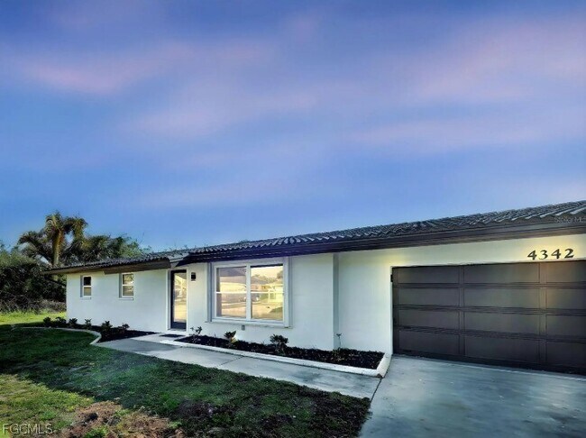 Foto del edificio - 4342 Ewing Cir