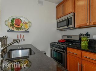 Foto del edificio - 708 Argonne Ave NE