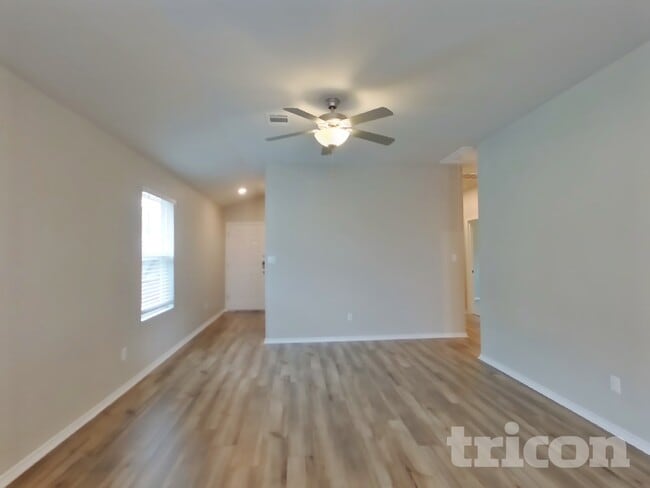 Building Photo - 3509 Gooseneck LN