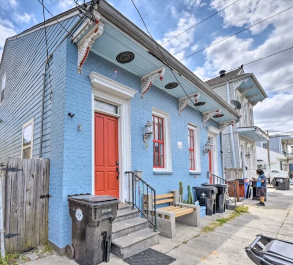 Foto principal - 2505 Dumaine St