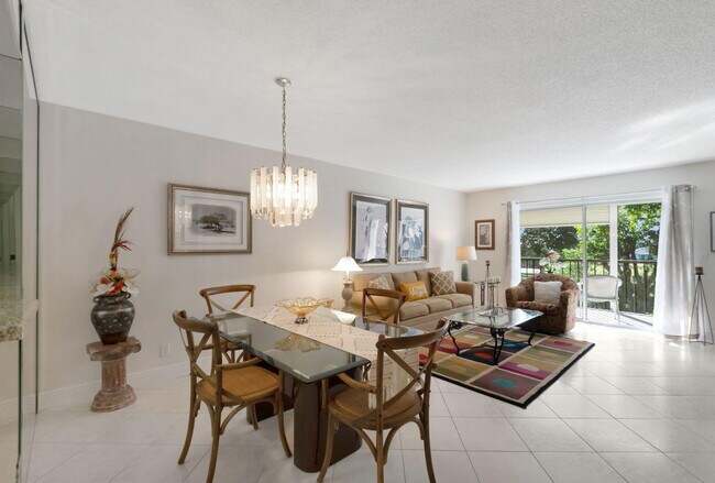 Foto del edificio - 7286 Huntington Ln