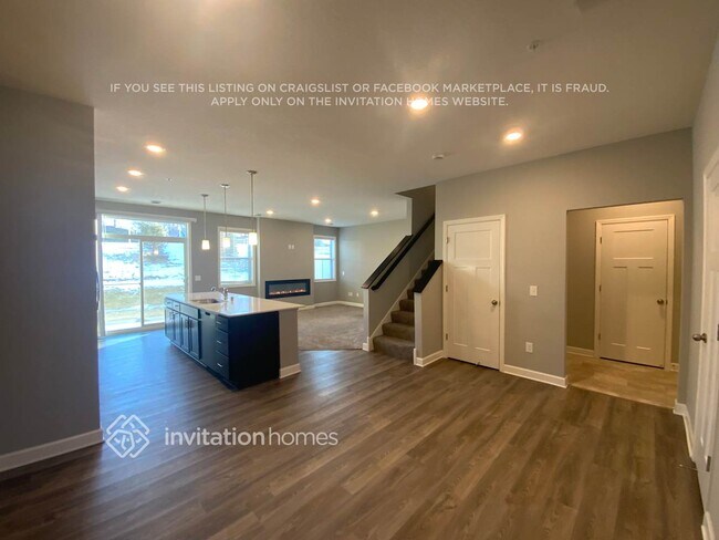 Foto del edificio - 6444 Inspire Cir S