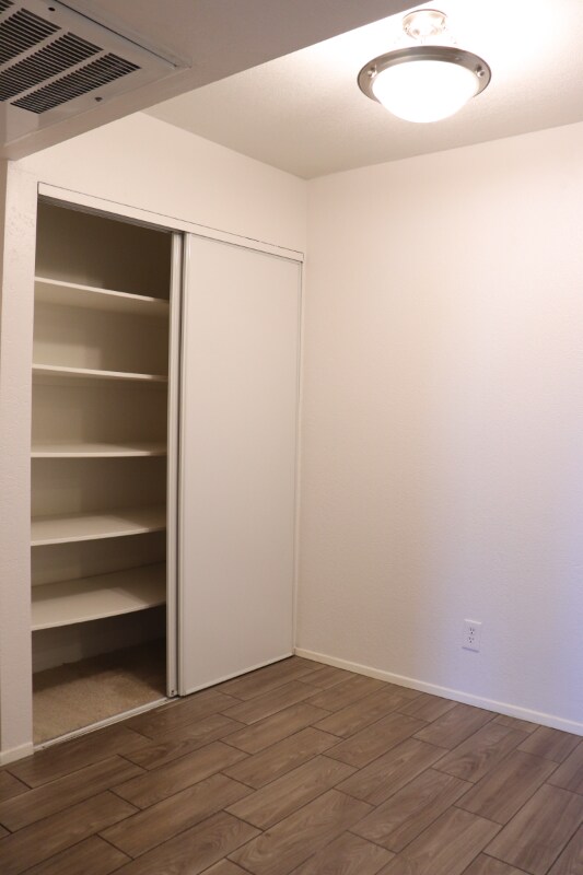 Foto del edificio - 2938 N 61st Pl