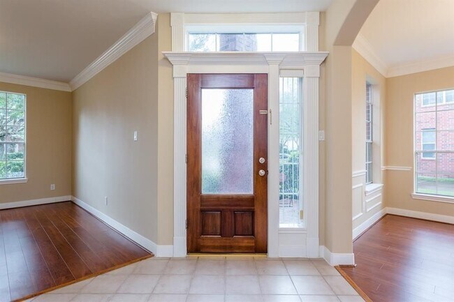 Foto del edificio - 5918 Union Springs