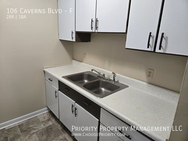 Foto del edificio - 106 Caverns Blvd