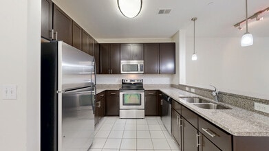 Interior Photo - The Courts at Huntington Station