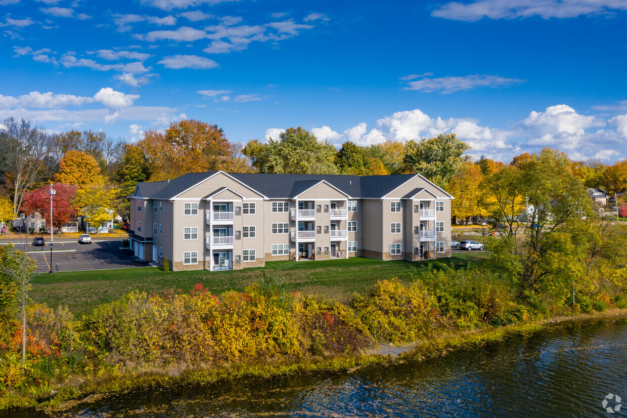 Fobes Island Apartments - 110 Fobes Island Dr Baldwinsville, NY ...