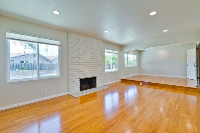 Building Photo - Gorgeous Newly Remodeled Saratoga Golden T...