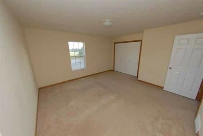 Foto del edificio - 3880 Kenowa Ave SW