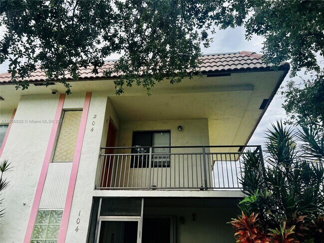 Foto del edificio - 413 Lakeview Dr