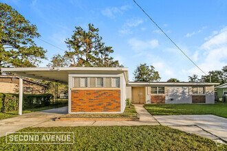 Building Photo - 6619 Pinnochio Dr