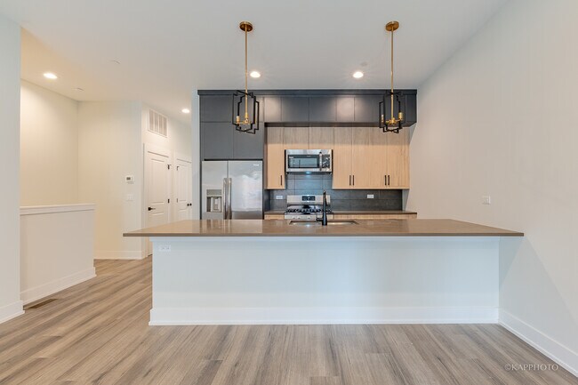 Foto del edificio - 4021 N Keystone Ave