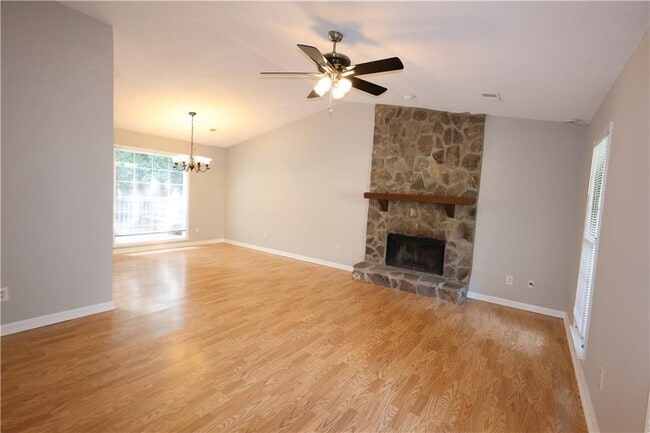 Building Photo - 3946 Blake Ct