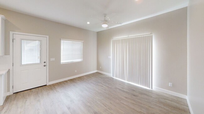 Building Photo - 6253-6255 Adobe Dr