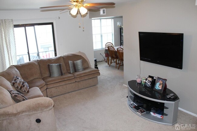 Building Photo - 92 Keystone Ct