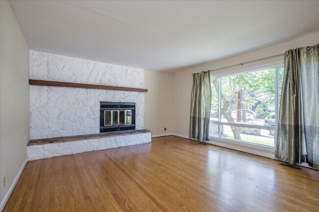 Foto del edificio - 45 Claremont Ave