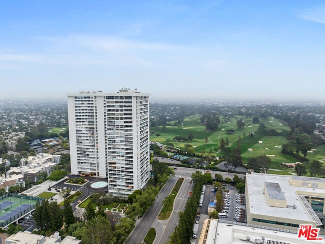 Building Photo - 2222 Ave of the Stars