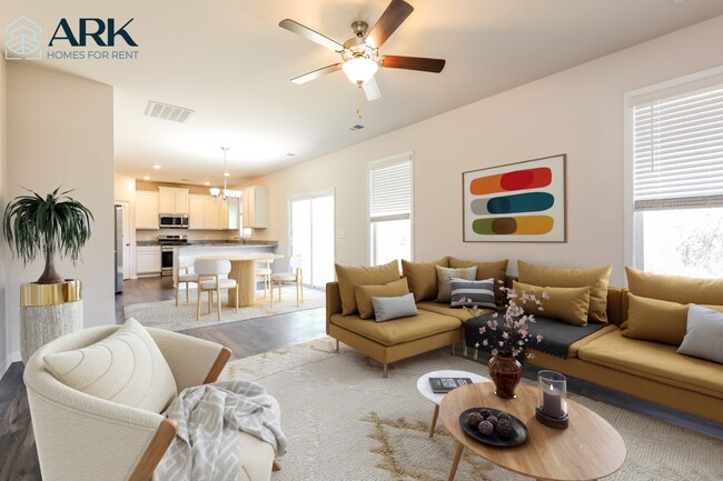 Foto del edificio - 332 White Peach Wy